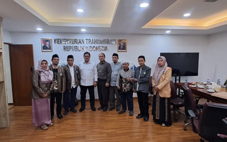 Wakil Menteri Transmigrasi (Wamentrans) Viva Yoga Mauladi menerima Ittihadul Muballighin Wal Muballighat (IMMI) Dewan Pimpinan Wilayah Jakarta.