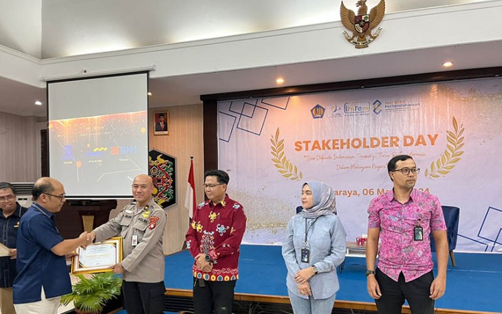 Rumkit Bhayangkara Tingkat III Palangka Raya Polda Kalteng Raih Penghargaan IKPA Terbaik Pertama Kategori Satker BLU