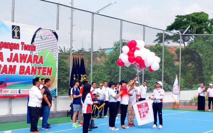 Friendly Match Tenis Ditjenpas di Lapangan Tenis Kanwil Kemenkumham Banten, Jum'at (16/2)
