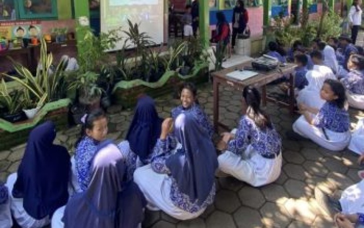 KKN UPGRIS Mengedukasi Siswa SD Negeri