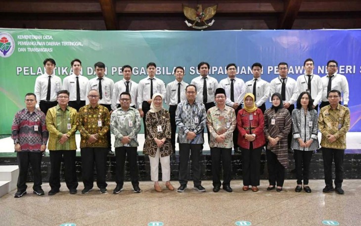 Pelantikan Pegawai Negeri Sipil Formasi STAN Tahun 2023 di Kemendes PDTT, Jakarta, Rabu (28/2)
