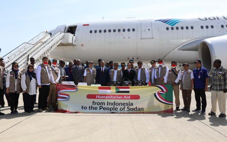 Bantuan kemanusiaan RI tiba di Port Sudan, Kamis (4/4)
