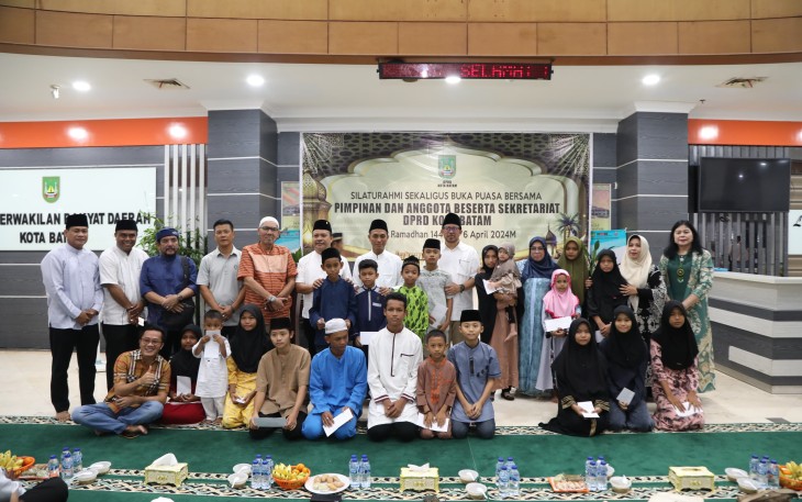 DPRD Kota Batam Gelar Buka Bersama Sekaligus Memberikan Santunan Anak Yatim 
