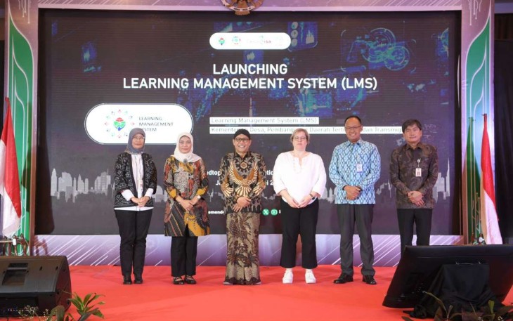 Kemendes PDTT Launching LMS di Jakarta 