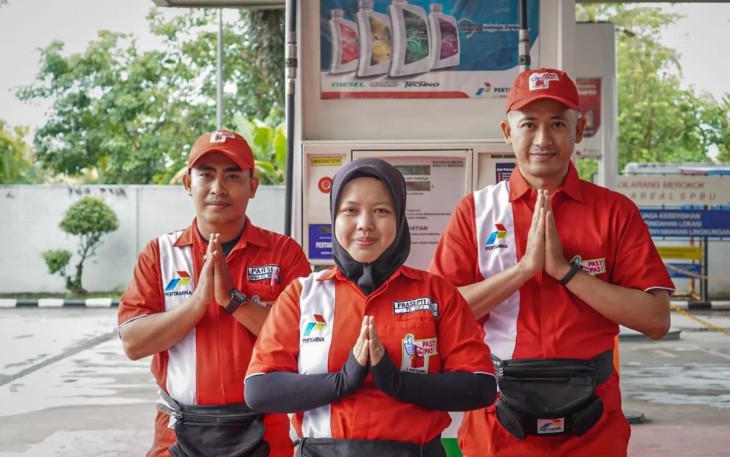 Ilustrasi personel SPBU Pertamina 
