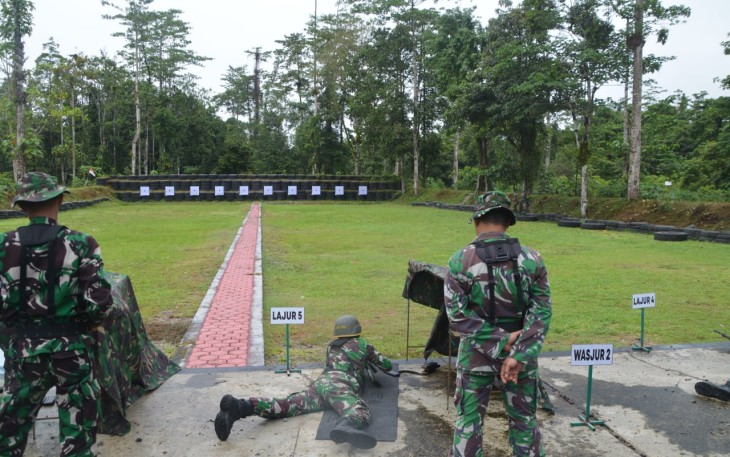 Kodim 1710/Mimika Gelar Latihan Menembak 