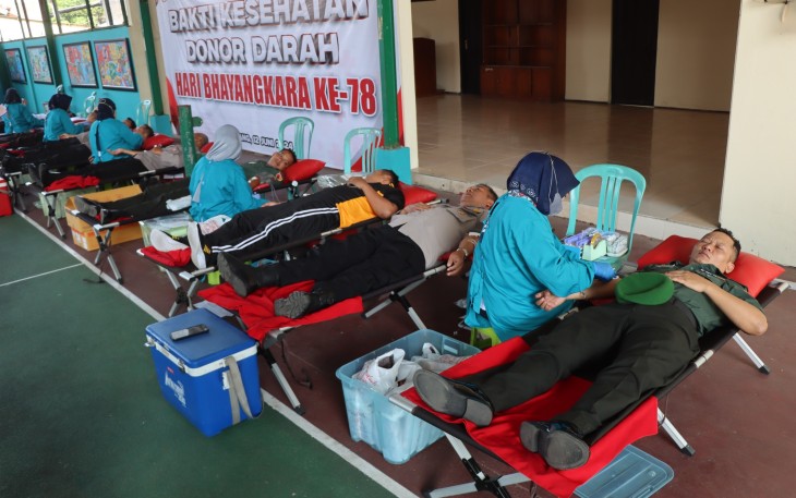 Donor Darah Massal Meriahkan Hari Bhayangkara ke-78 di Malang 