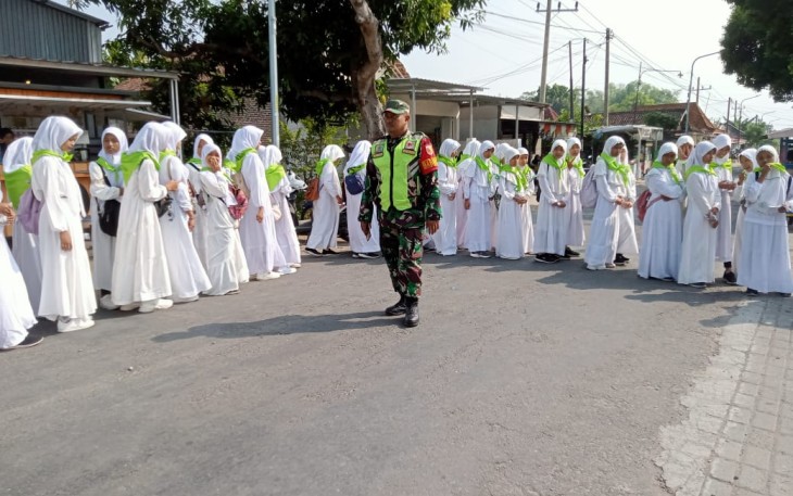 Kegiatan manasik haji di wilayah desa binaan 