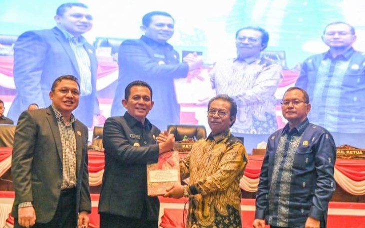 Paripurna DPRD Kepri 