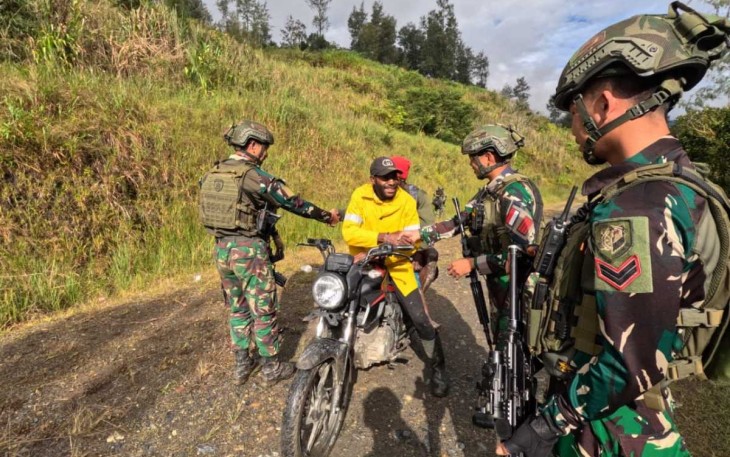 Komunikasi interaktif bersama masyarakat Titigi