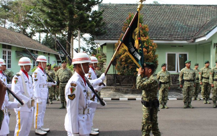 Tradisi penyambutan warga baru Menarmed 2 Kostrad 