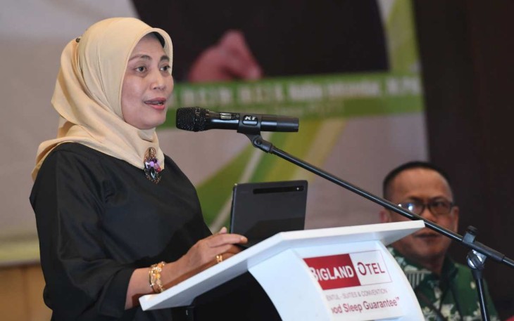 Kepala BPSDM Kemendes PDTT Luthfiyah Nurlaela memberikan arahan terkait kolaborasi pendampingan untuk akselerasi mewujudkan desa mandiri di Sentul, Jawa Barat, Selasa (24/9/2024)