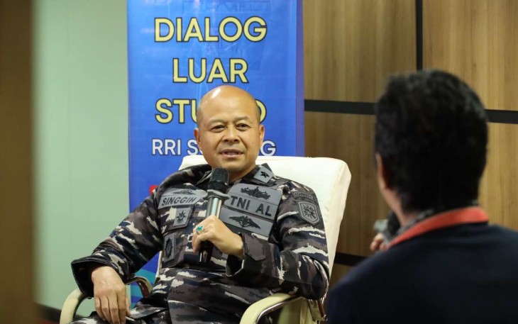 Kepala Staf Koarmada III Laksamana Pertama Singgih Sugiarto