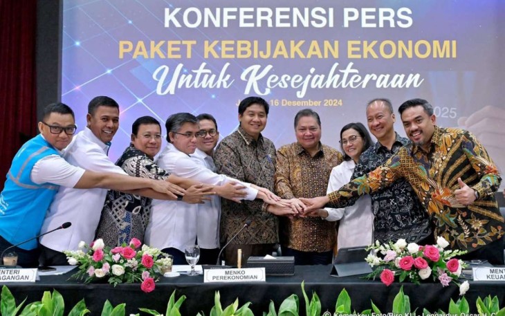 Konferensi pers kebijakan ekonomi untuk kesejahteraan di Jakarta 
