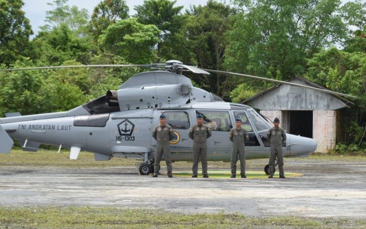Helikopter anti kapal selam AS 565 MBE Panther HS 1303