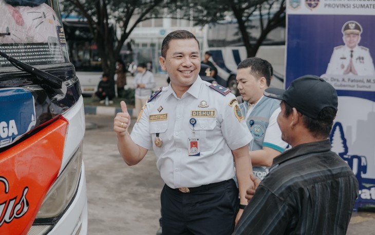 Wakili Pj Gubernur Sumut Sraf Ahli Suherman Lepas Program Mudik Gratis Nataru Tahun 2024.