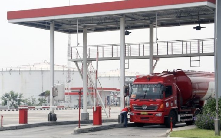 Ilustrasi truk tangki BBM Pertamina 