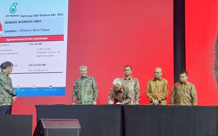 Penandatanganan perpanjangan kontrak PGN Saka di WK Ketapang 