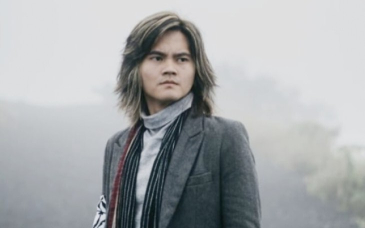Vokalis Drive, Axl Ramanda