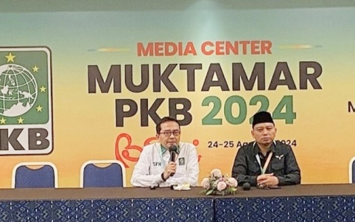 Syaiful Huda saat memberikan konferensi pers di Bali