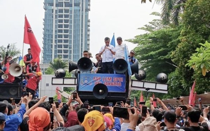 Demo buruh di Kemnaker RI Jakarta, Rabu (20/11)