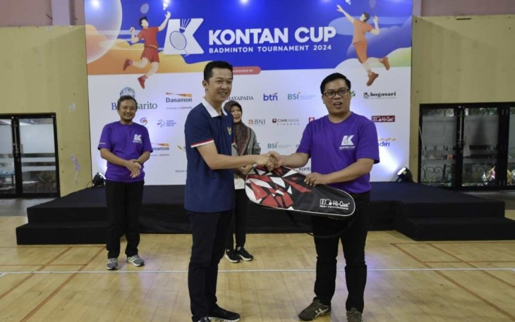 Wamenpora RI Taufik Hidayat menghadiri upacara pembukaan Turnamen Bulu Tangkis Kontan Cup 2024 di Gelanggang Olahraga (Gor) Cempaka Putih, Jakarta Pusat, Sabtu (7/12)