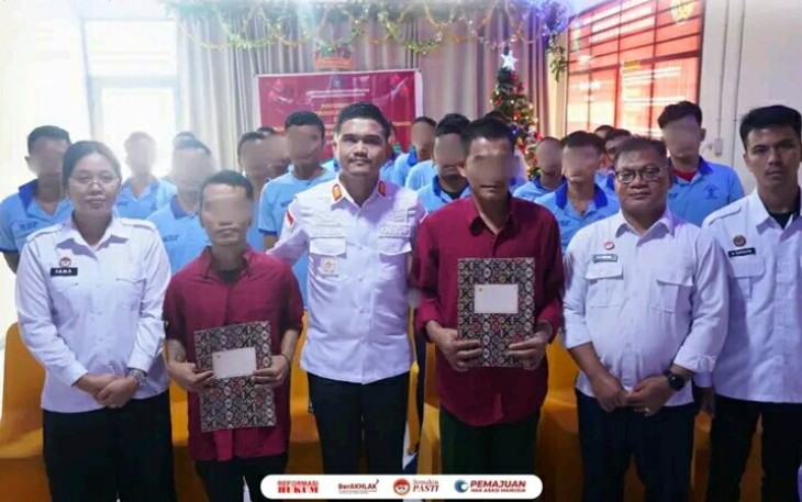 Rutan Pangkalan Brandan Berikan Remisi Khusus kepada Napi Beragama Kristen saat Perayaan Natal 2024.