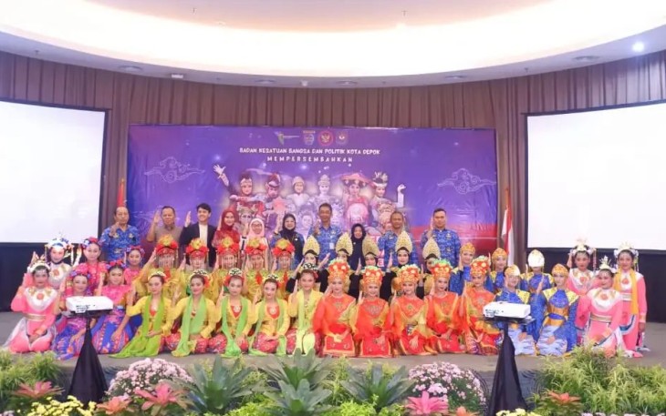 Bakesbangpol Kota Depok menggelar Lomba Tari Kreasi Daerah yang digelar di Ballroom Lantai 4 Mall Pesona Square, Selasa, (17/12/24).