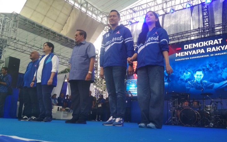 Acara kampanye terbuka Partai Demokrat "Demokrat Menyapa Rakyat", yang digelar di Alun-Alun Karanganyar, Senin (22/1/2024).
