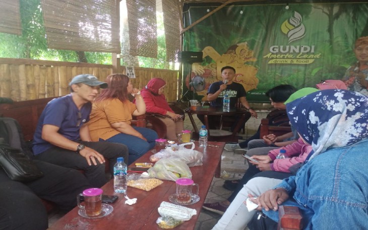 IWOI Kediri saat Gelar Rapat Koordinasi di Wisata Sumber Gundi