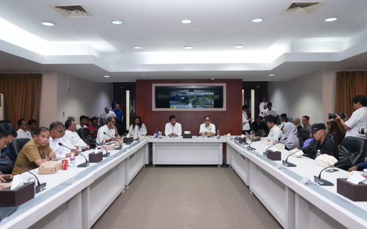 Rapat koordinasi yang melibatkan perwakilan masyarakat Tanjung Banon, Senin (26/2/2024)