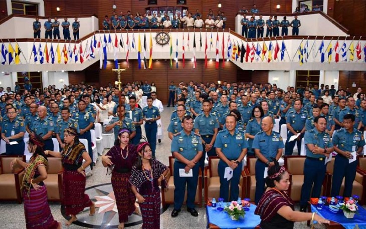 Ibadah Syukur Perayaan Natal Tahun 2023 bertempat di Auditorium Denma Mabesal, Cilangkap, Jakarta Timur, Rabu (07/02).