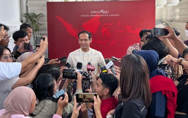 Mendikbudristek Nadiem Makarim saat konferensi pers di Istana Negara Jakarta, Senin (27/5)