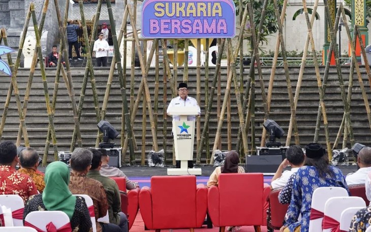 Walikota Blitar Santoso Saat Sampaikan Sambutan di Acara Bung Karno Expo Sukaria Bersama
