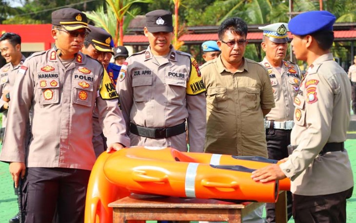 Kapolres Natuna saat Cek Kesiapan SARPRAS Pengamanan Pemilu di Tahun 2024 