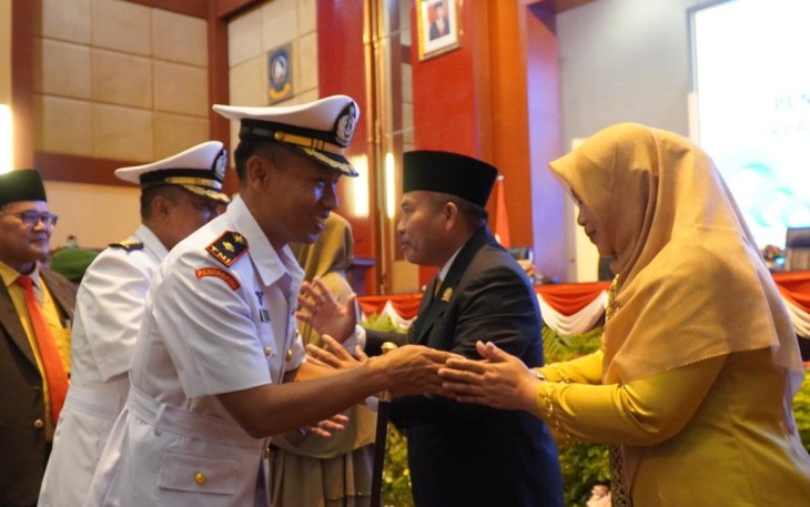 Wakil Komandan Wing Udara 1 saat Hadiri Rapat Paripurna DPRD Provinsi Kepri