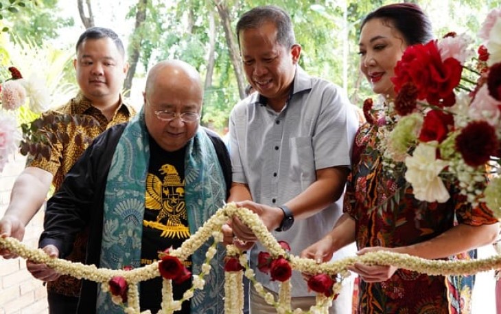 Peresmian Gedung Baru Jaya Suprana Institute di kawasan Gading Kirana, Kelapa Gading, Jakarta Utara, Minggu (25/2). 