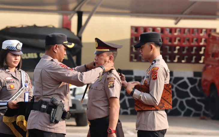 Kapolres Oku Timur Pimpin Laporan Kenaikan Pangkat Personel
