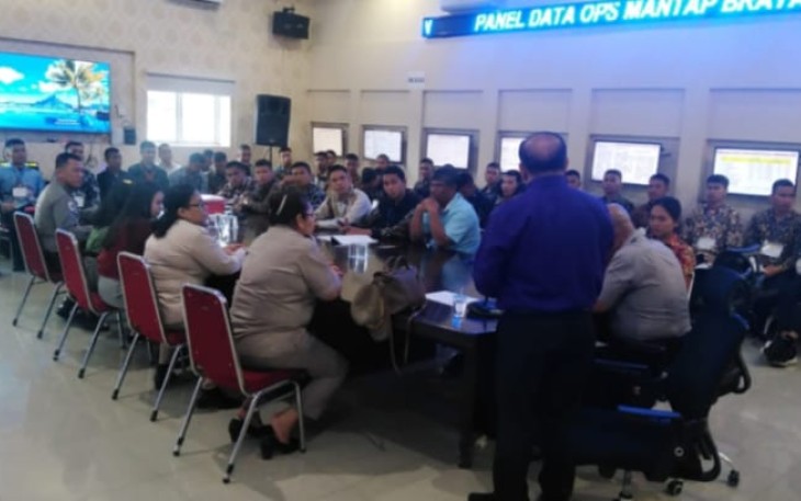 Polrestabes Medan Laksanakan Binrohtal kepada Personel Beragama Islam dan Kristen