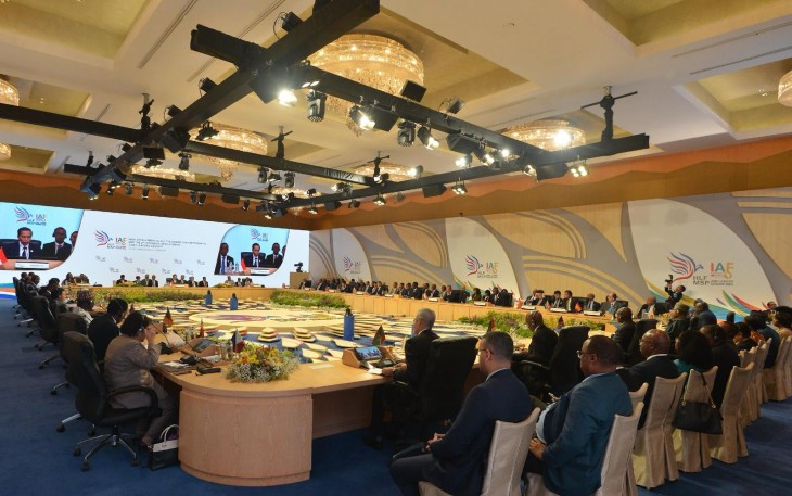 Suasana para kepala negara/pemerintahan dan delegasi saat mengikuti High-Level Forum on Multi-Stakeholder Partnerships (HLF-MSP) dan Indonesia-Africa Forum (IAF) ke-2 Joint Leaders Session 2024 di Nusa Dua, Bali, Senin (2/9/2024). Forum HLF MSP and Indonesia-Africa Forum II tersebut menyelenggarakan 12 event secara paralel dan 17 event pendamping yang dihadiri delegasi dari 24 negara. ANTARA FOTO/Media Center IAF II-HLF MSP/Fikri Yusuf/nym.