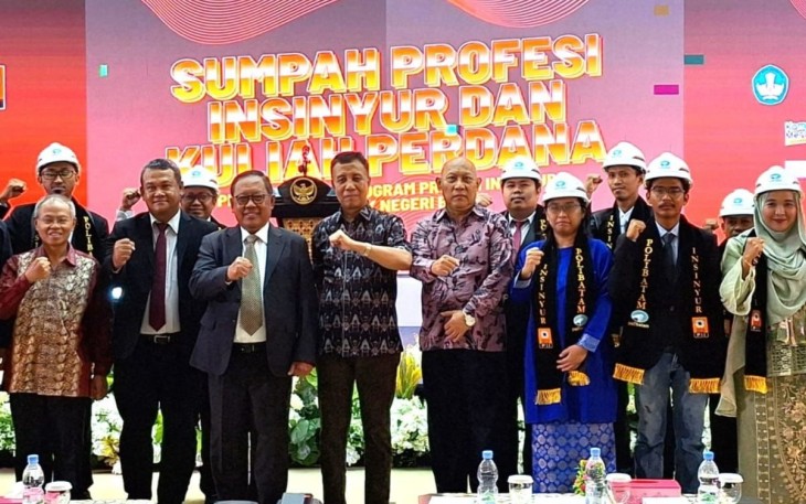 Sumpah Profesi Insinyur dan Kuliah Perdana Program Studi Program Profesi Insinyur (PSPPI) Politeknik Negeri Batam, Rabu (7/2/2024).