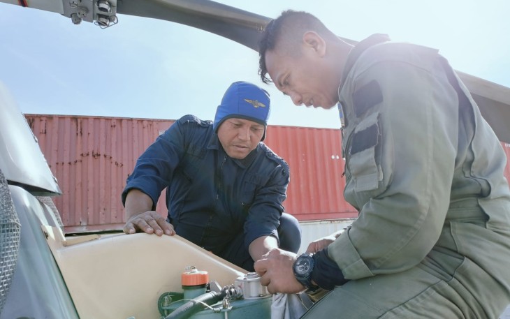 Crew Heli HS-1305 Laksanakan Aircraft Maintenace 