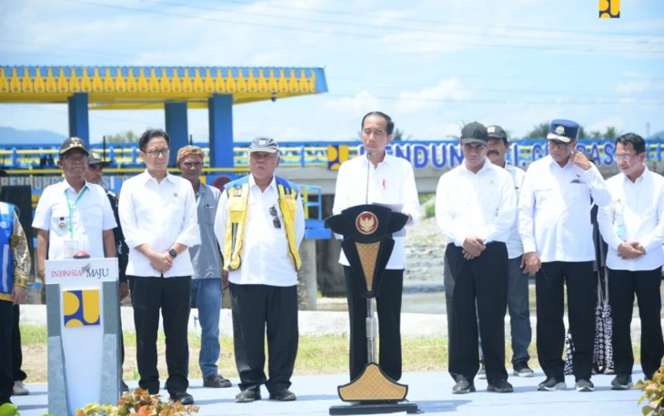 Menteri Basuki Dampingi Presiden Jokowi Resmikan Bendung dan Jaringan Irigasi Gumbasa, Pulihkan Pasokan Air untuk Sentra Pangan di Sigi