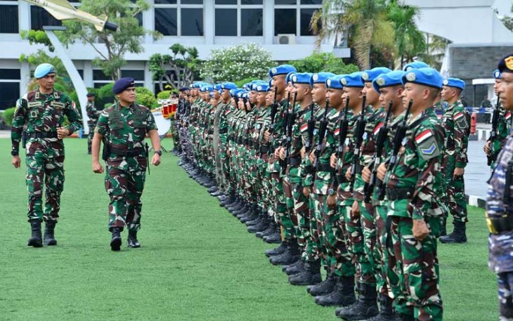 Kasal Pimpin Penyambutan KRI Frans Kaisiepo-368 di Jakarta