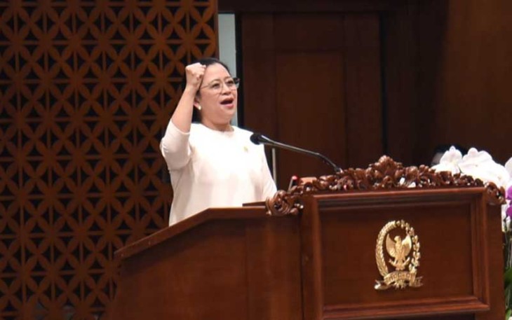 Ketua DPR RI Puan Maharani saat menutup masa sidang DPR III Tahun Sidang 2023-2024 di Gedung Nusantara II, Kompleks Parlemen, Senayan, Jakarta, Selasa (6/2/2024).