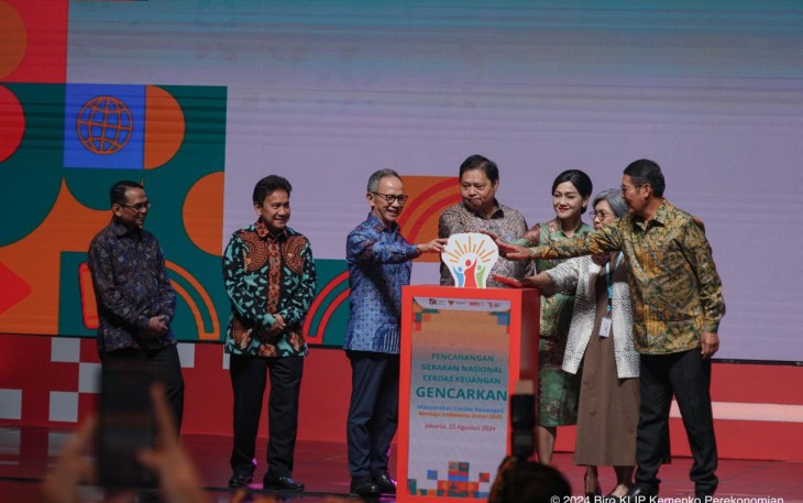 Menko Perekonomian Airlangga Hartarto saat launching GENCARKAN di Jakarta 