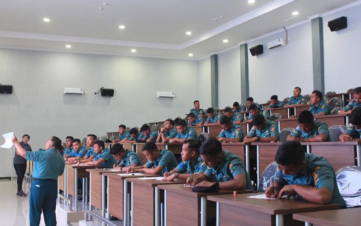 Prajurit Wing Udara 2 saat Laksanakan Uji Coba Alat Tes Psikologi di Dispsial