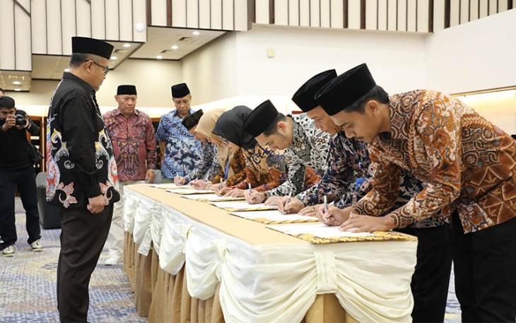 46 pejabat tingkat eselon III dan IV BP Batam saat dilantik di Balairungsari, Batam Center, Jumat, (23/2/2024) sore. 