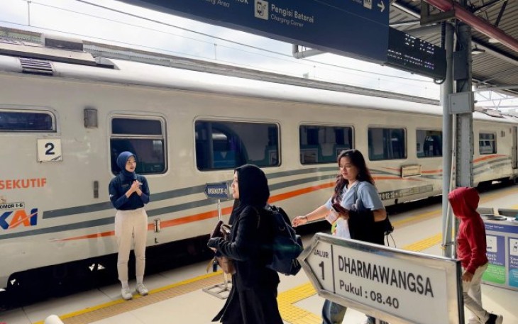 Ilustrasi penumpang KA