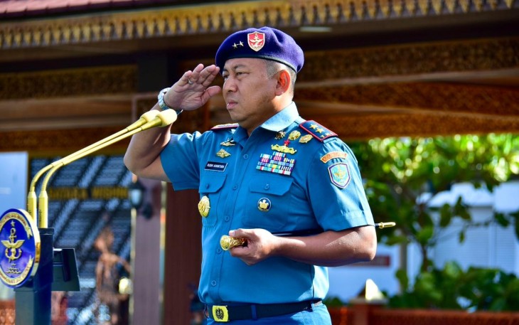 Upacara dipimpin langsung oleh Panglima Komando Lintas Laut Militer (Pangkolinlamil) Laksda TNI Rudhi Aviantara, IH., S.E., M.Si., M.Tr.(Han)., CHRMP., dan diikuti oleh seluruh prajurit serta PNS Kolinlamil, dengan turut dihadiri para Pejabat Utama Kolinlamil